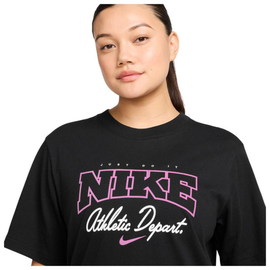 Nike Γυναικεία κοντομάνικη μπλούζα Sportswear Tee Nike Γυναικεία κοντομάνικη μπλούζα Sportswear Tee